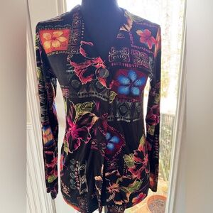 Chico’s travelers black with multi color print long sleeve cardi